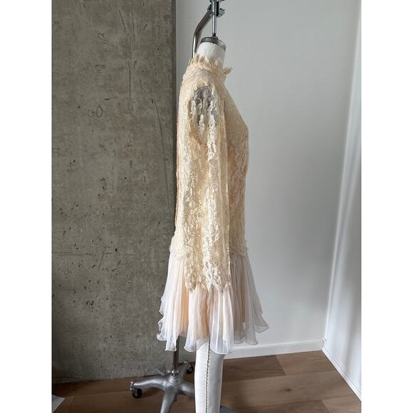 Vintage Off White Lace Wedding Dress Size Small - Picture 2 of 7